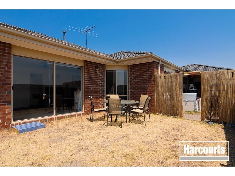 2 Ella Paige Court, Carrum Downs VIC 3201