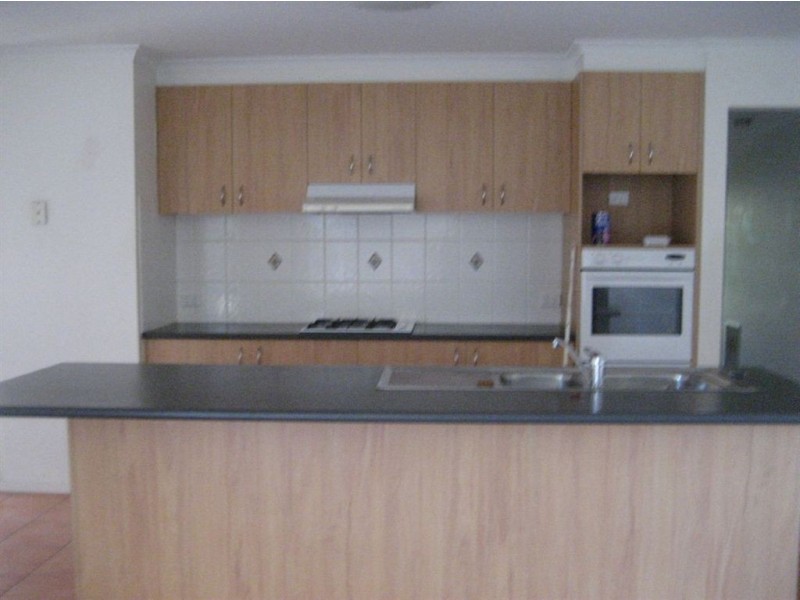 5 Cunneen Crescent, Berwick VIC 3806