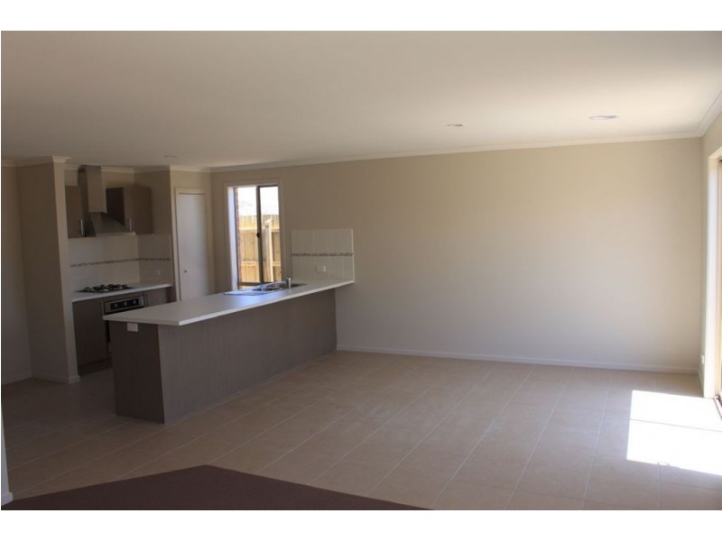 31 Myhaven Circuit, Carrum Downs VIC 3201