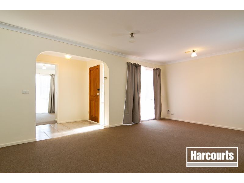 18 Darnley Drive, Skye VIC 3977