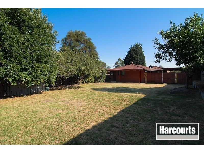 18 Darnley Drive, Skye VIC 3977