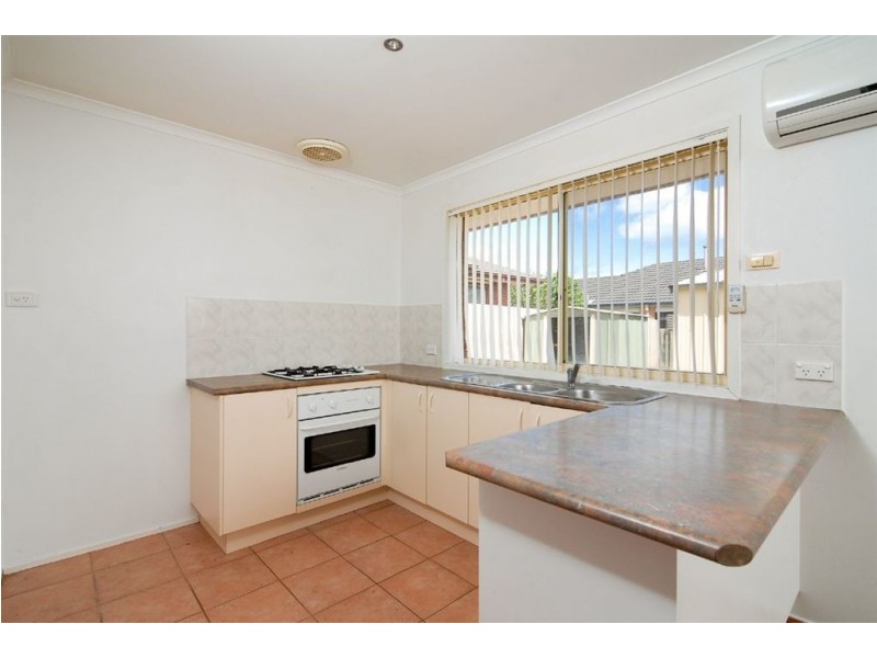 13 Orama Ave, Carrum Downs VIC 3201