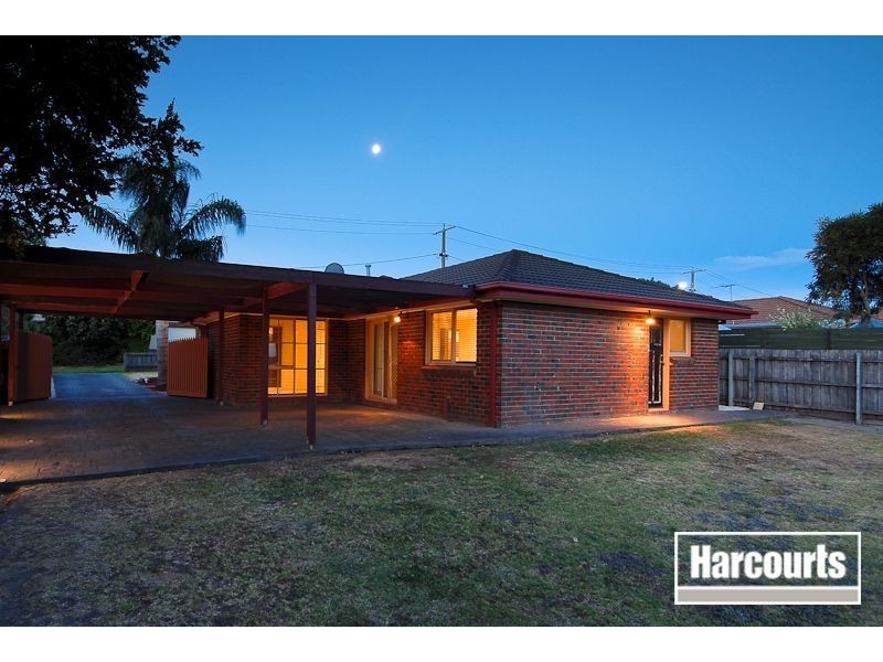 8 Stable Grove, Skye VIC 3977
