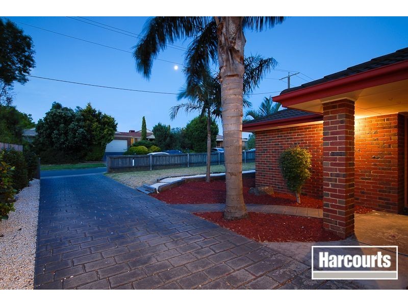 8 Stable Grove, Skye VIC 3977