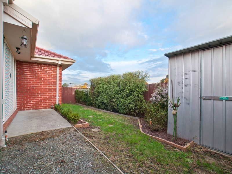 17/10 Hall Road, Carrum Downs VIC 3201