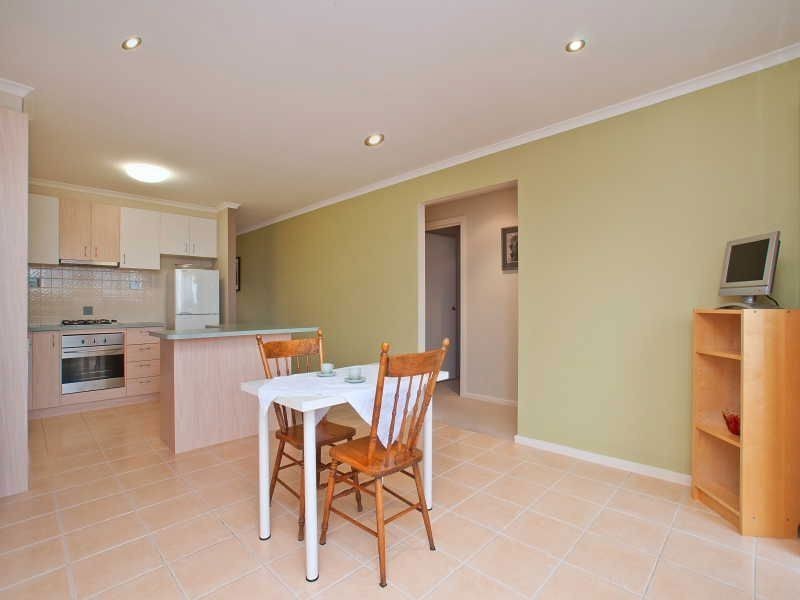 17/10 Hall Road, Carrum Downs VIC 3201