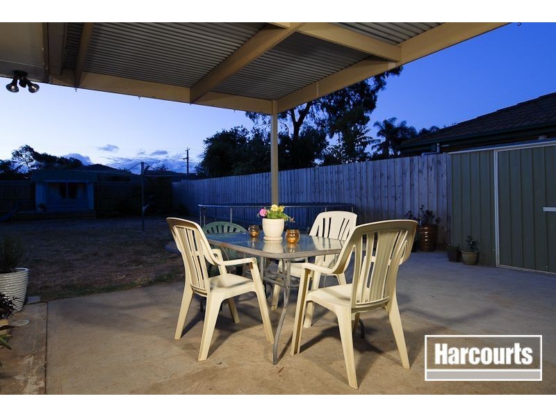 9 Firetail Court, Carrum Downs VIC 3201