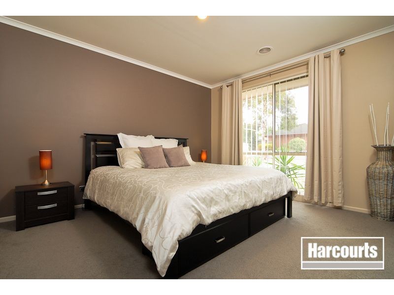 29 Woodvale Drive, Carrum Downs VIC 3201