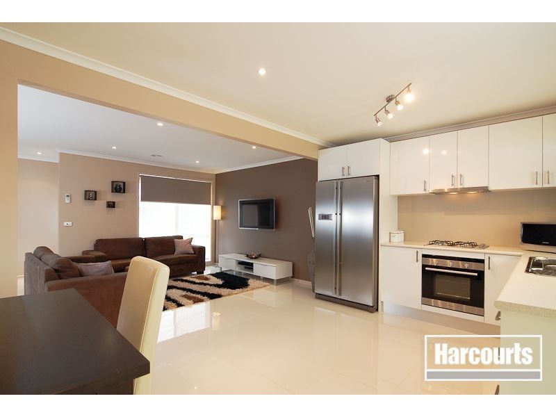 29 Woodvale Drive, Carrum Downs VIC 3201