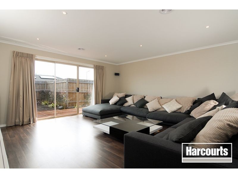 2 Sam Street, Carrum Downs VIC 3201