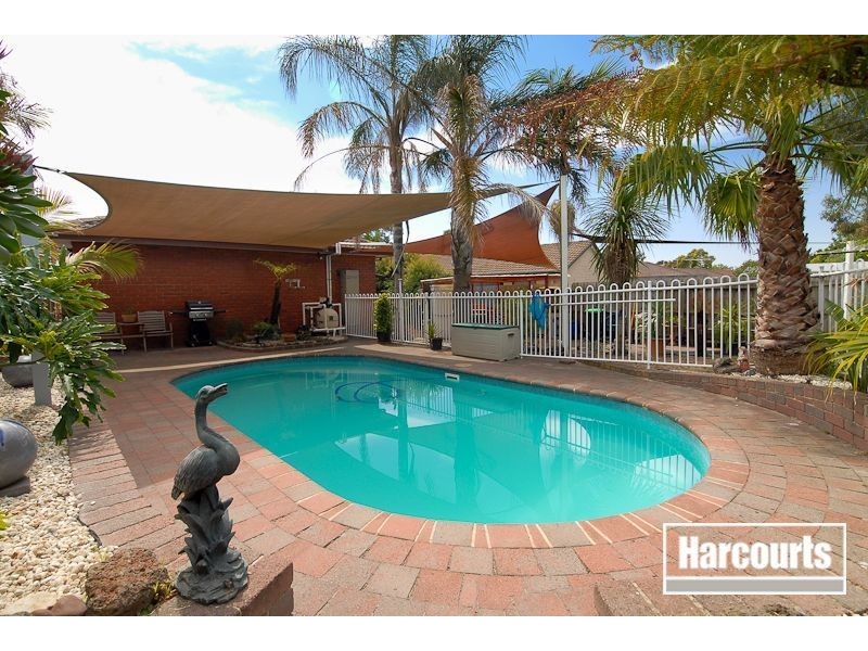 25 Richmond Avenue, Carrum Downs VIC 3201