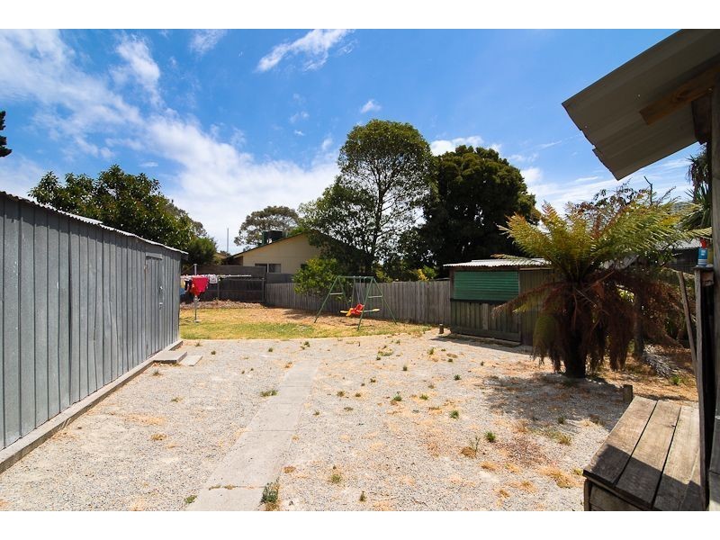 14 Longleaf Street, Frankston North VIC 3200