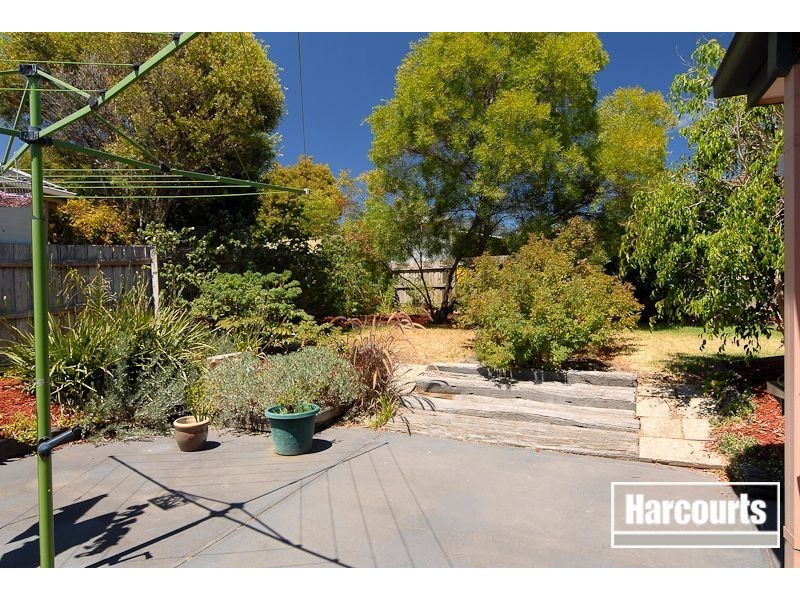 2 Parhnam Court, Carrum Downs VIC 3201