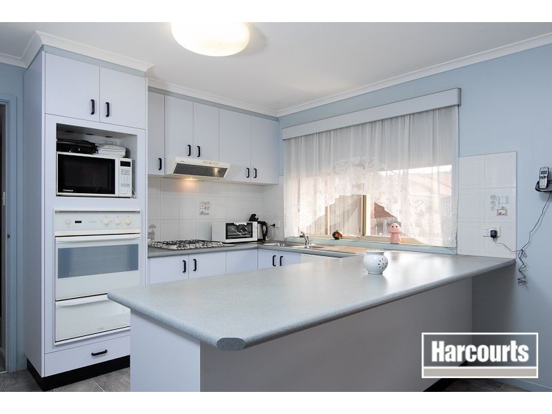 9 Rodney Court, Skye VIC 3977