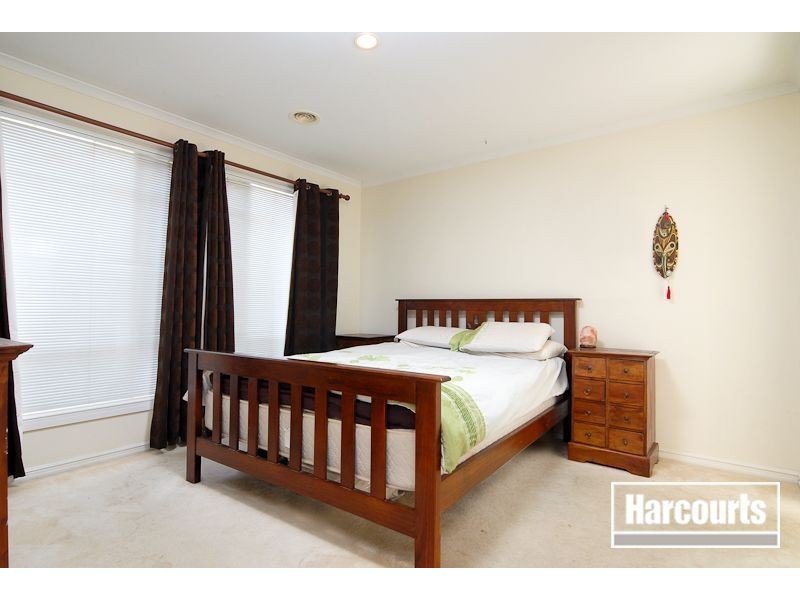 27 Arcadia Street, Carrum Downs VIC 3201