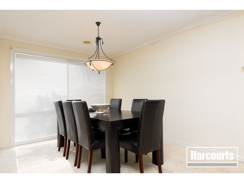 27 Arcadia Street, Carrum Downs VIC 3201