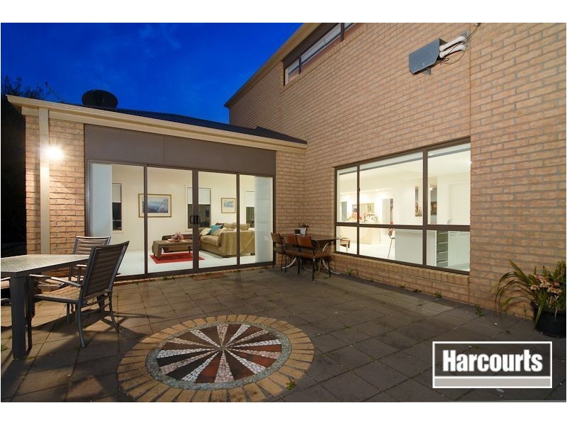 1 Golden Way, Skye VIC 3977