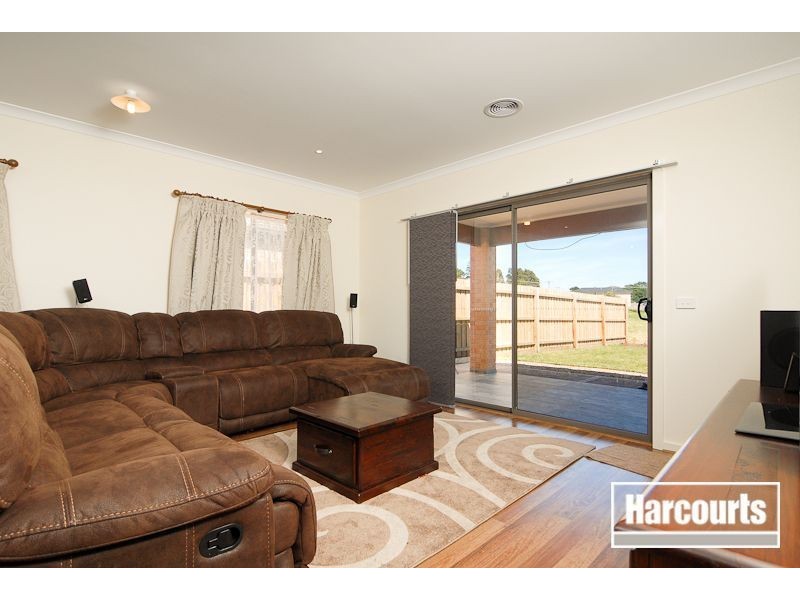 9 Dina Retreat, Carrum Downs VIC 3201