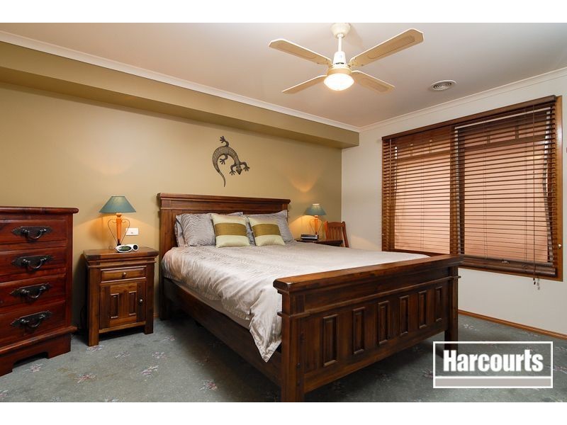 11 St Johns Wood, Skye VIC 3977