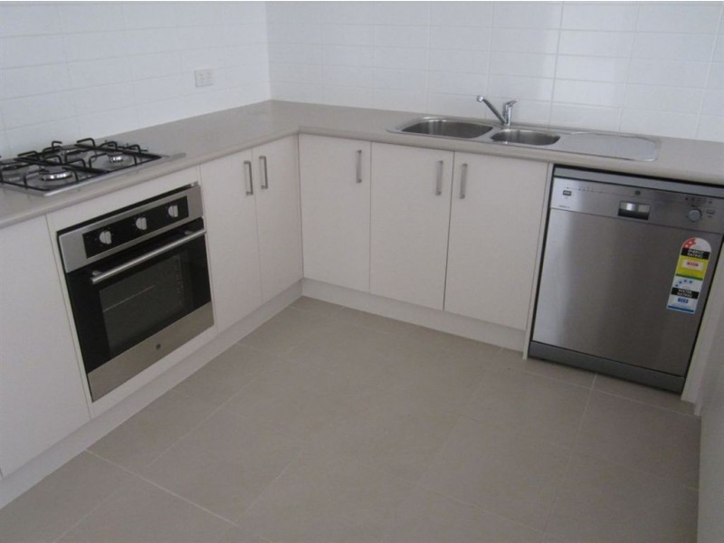 85 Diamond Parade, Skye VIC 3977