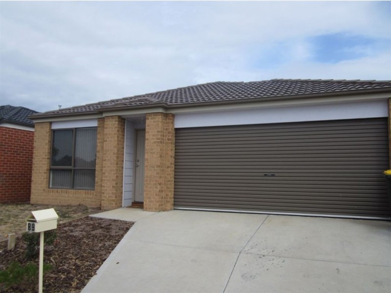 89 Diamond Parade, Skye VIC 3977