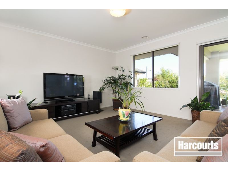 3 Ferrier Close, Sandhurst VIC 3977