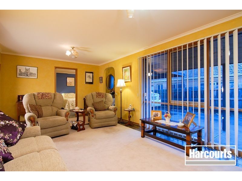 20 Oakwood Drive, Carrum Downs VIC 3201