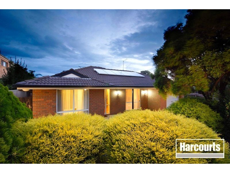 82 Broderick Road, Carrum Downs VIC 3201