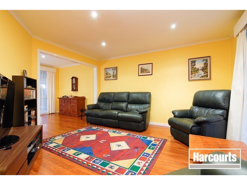 82 Broderick Road, Carrum Downs VIC 3201