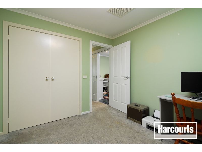 82 Broderick Road, Carrum Downs VIC 3201