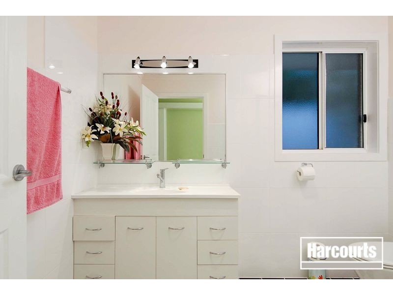 82 Broderick Road, Carrum Downs VIC 3201