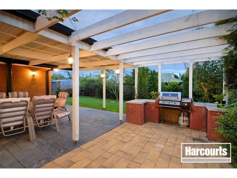 82 Broderick Road, Carrum Downs VIC 3201