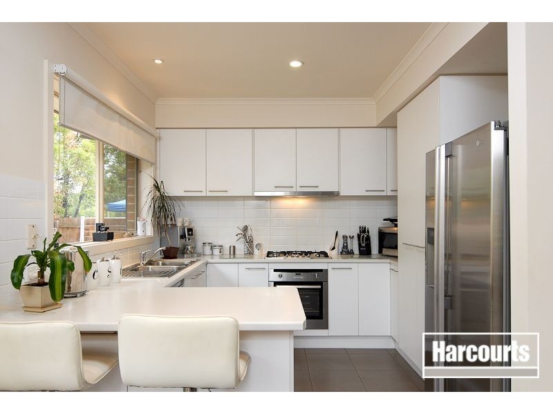 1/2 Langewan Drive, Langwarrin VIC 3910