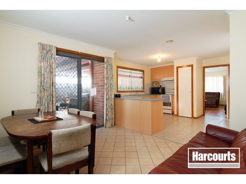 14 James McFarlane Wynd, Skye VIC 3977