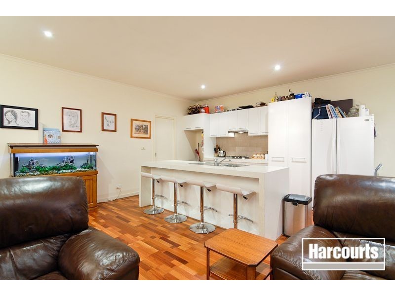 25 Airlie Grove, Seaford VIC 3198