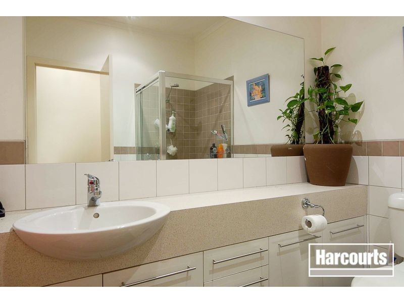 25 Airlie Grove, Seaford VIC 3198