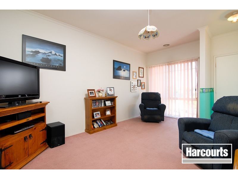 8 Daisy Way, Carrum Downs VIC 3201