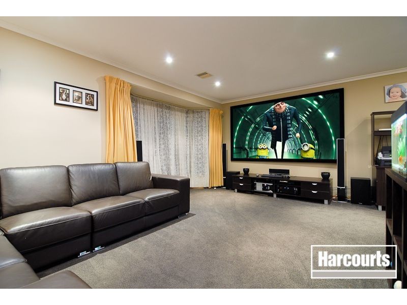 16 Partridge Crescent, Carrum Downs VIC 3201