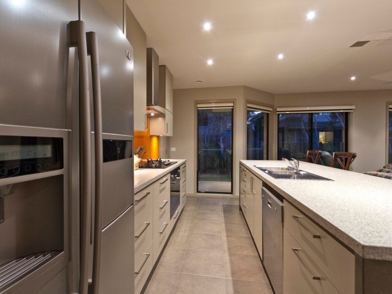 17 Tulloch Drive, Sandhurst VIC 3977