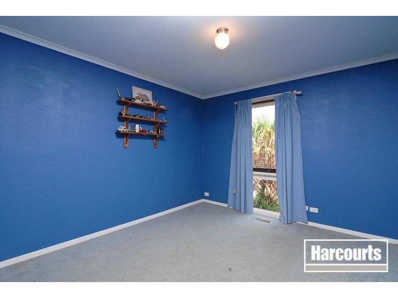 33 Ti-Tree Crescent, Seaford VIC 3198