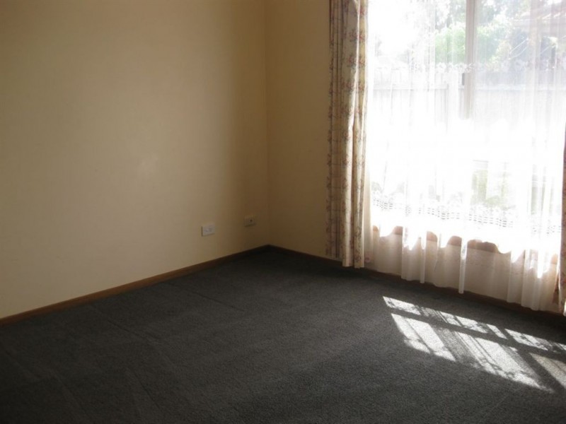 1/21 Whipbird Drive, Carrum Downs VIC 3201