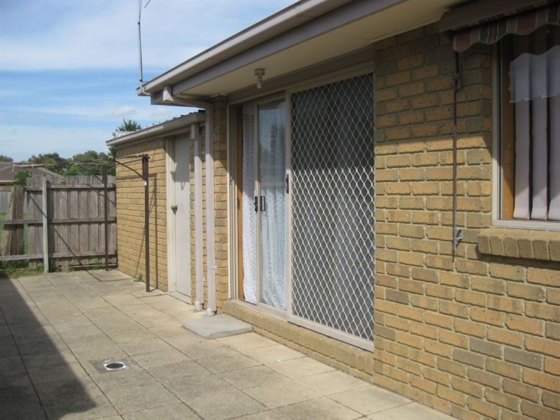 1/21 Whipbird Drive, Carrum Downs VIC 3201