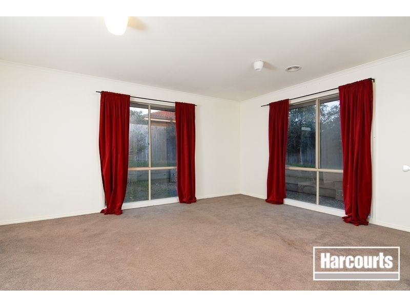 9 Sapphire Mews, Skye VIC 3977