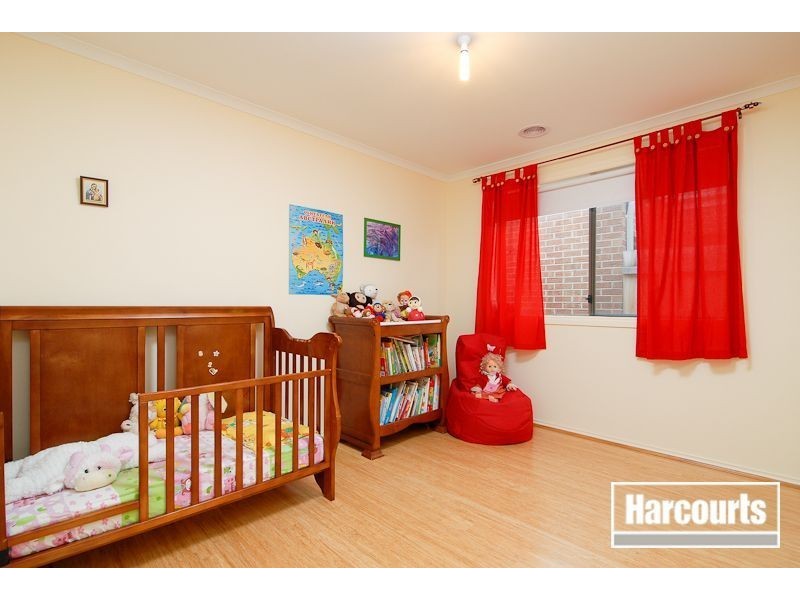 28 Triumph Way, Skye VIC 3977