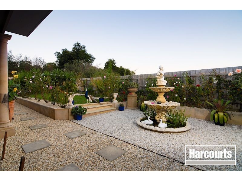 60 Oberon Drive, Carrum Downs VIC 3201