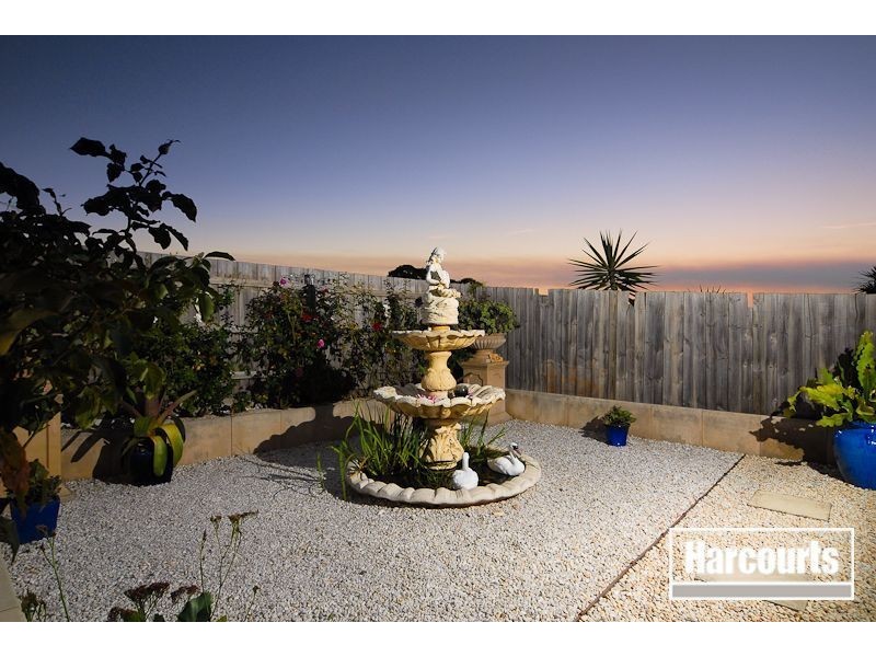 60 Oberon Drive, Carrum Downs VIC 3201