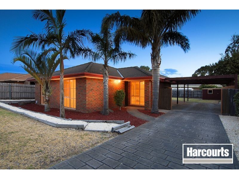 8 Stable Grove, Skye VIC 3977