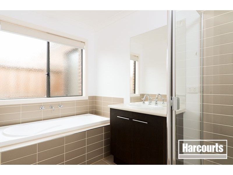 17 Wotan Way, Sandhurst VIC 3977