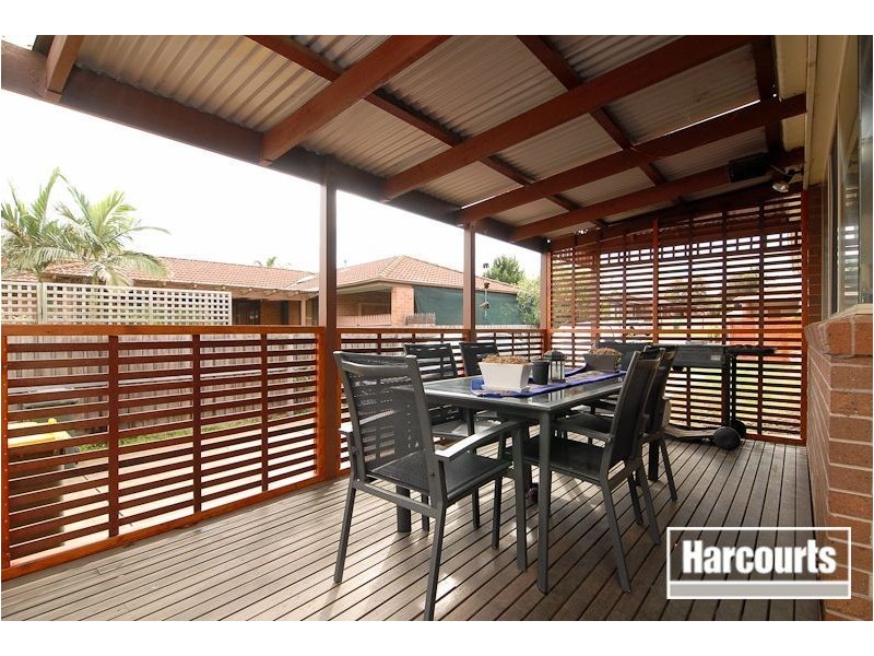 8 Prasino Court, Carrum Downs VIC 3201