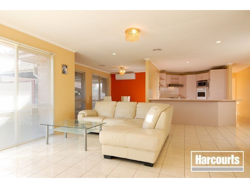 22 Fernwren Place, Carrum Downs VIC 3201